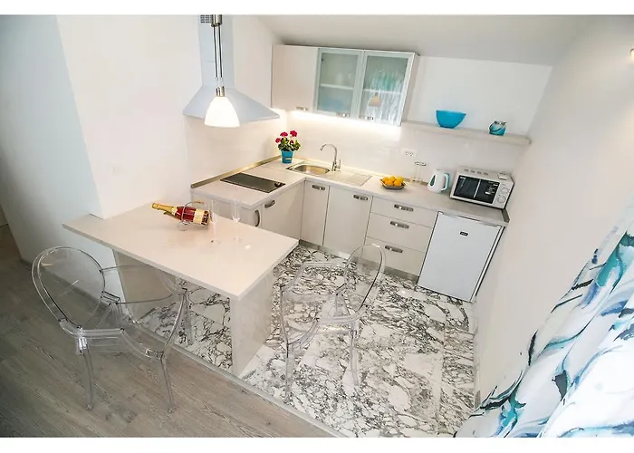 Splendid Marjan Apartamento